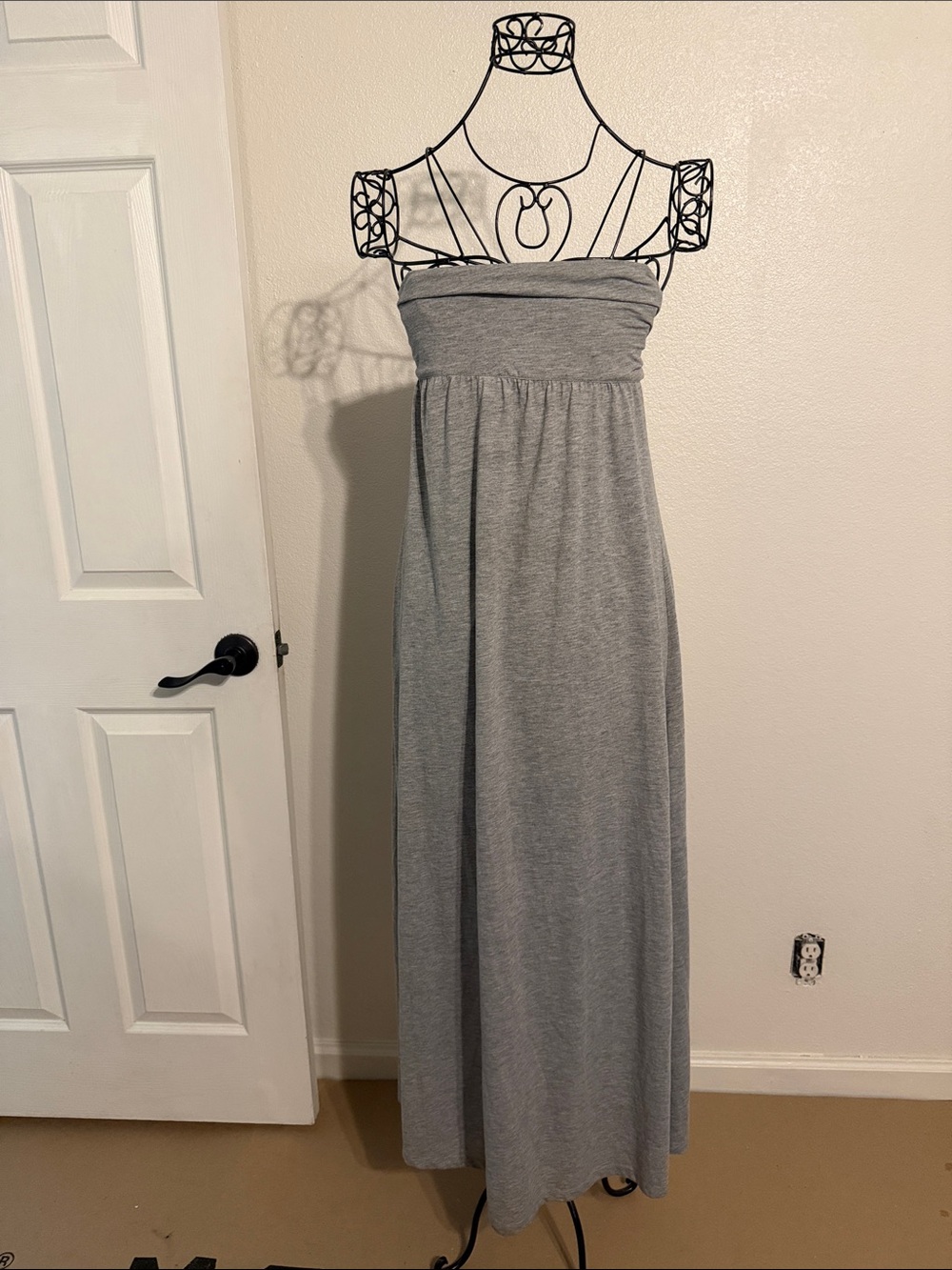 VENUS Black & White Tie-Dye Maxi Skirt
